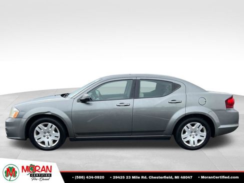 Used 2013 Dodge Avenger SE FWD image 2