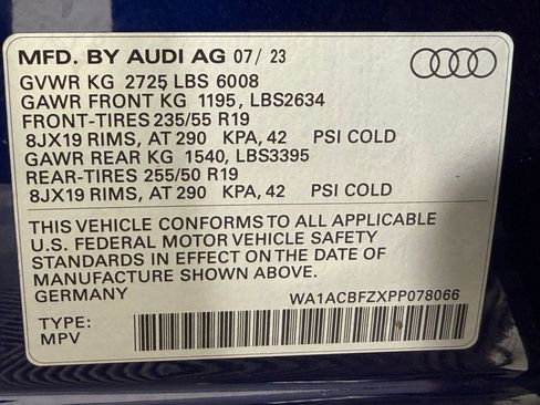 Used 2023 Audi Q4 e-tron Premium w/ Convenience Package RWD image 25