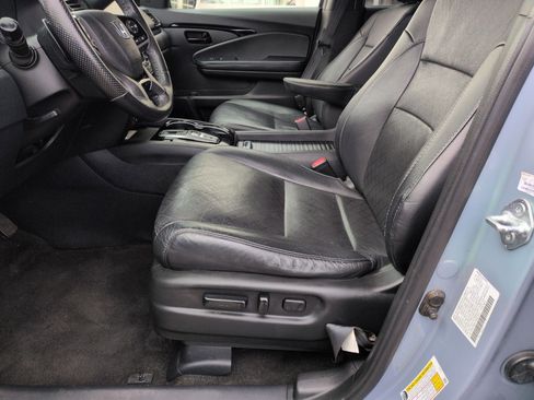 Used 2023 Honda Passport Elite image 15