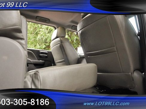 Used 2018 Chevrolet Silverado 1500 Custom w/ Custom Value Package image 14