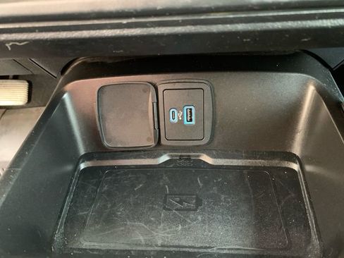 Used 2021 Ford Bronco Wildtrak image 27