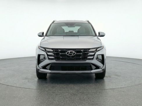 Used 2025 Hyundai Tucson SEL image 2