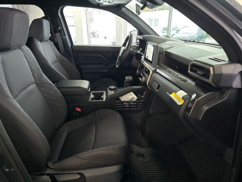 New 2025 Toyota Tacoma SR5 image 32