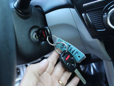 Used 2013 Honda Civic LX image 24