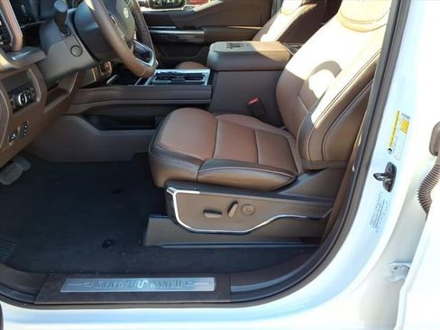 New 2026 Ford F350 King Ranch w/ Chrome Package AWD/4WD image 19