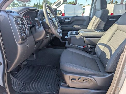 Used 2024 Chevrolet Silverado 1500 Custom Trail Boss image 25