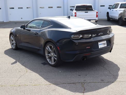Used 2021 Chevrolet Camaro LT w/ RS Package image 19