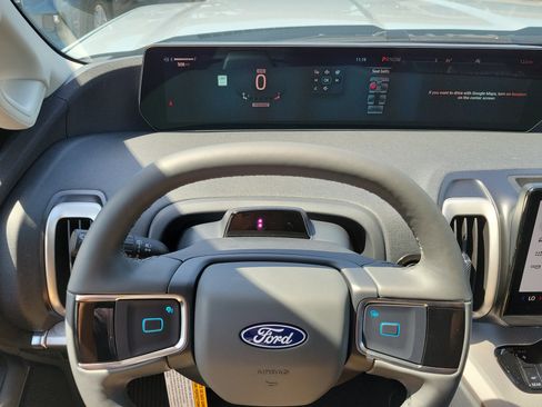 New 2027 Ford Expedition Max Active RWD image 18