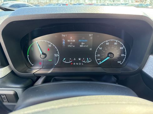 Used 2023 Ford Maverick XLT image 26