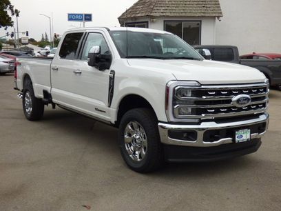 New 2026 Ford F350 Lariat w/ Lariat Ultimate Package