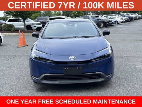 Used 2024 Toyota Prius LE FWD image 6