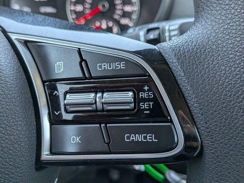 Used 2020 Kia Optima LX image 23