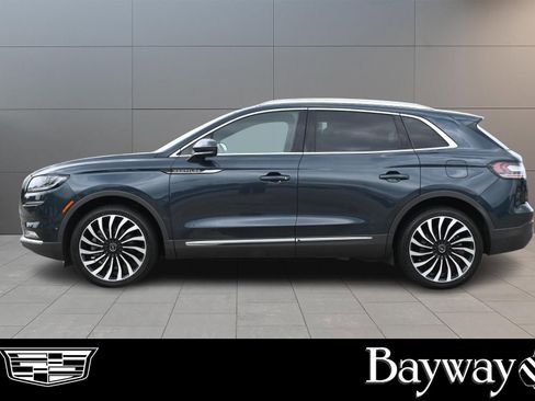 Used 2022 Lincoln Nautilus Black Label w/ Class II Trailer Tow Package AWD/4WD image 5