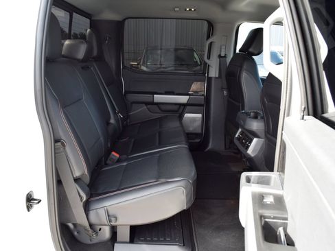 Used 2024 Ford F350 Lariat AWD/4WD image 20