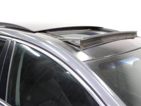 Used 2014 Kia Cadenza Premium w/ Luxury Package FWD image 7
