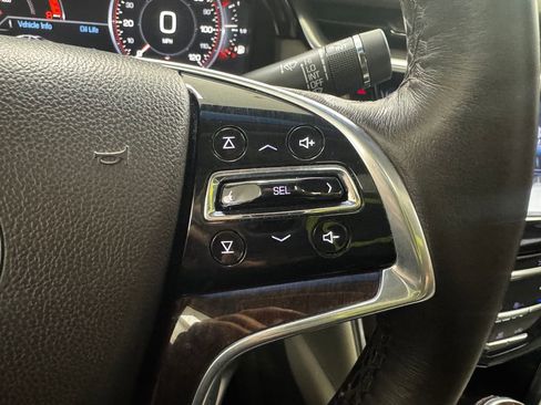 Used 2014 Cadillac XTS Platinum image 21