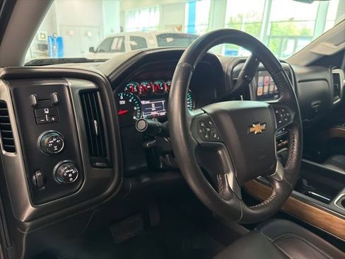 Used 2016 Chevrolet Silverado 1500 LTZ w/ Sport Package AWD/4WD image 17