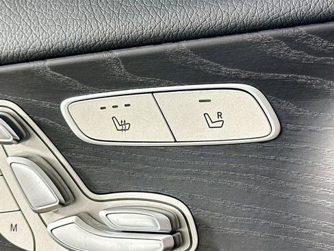 Used 2020 Mercedes-Benz E 350 Sedan image 20