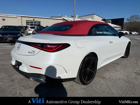 Certified 2024 Mercedes-Benz CLE 450 4MATIC Cabriolet image 9