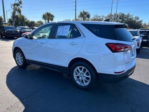 Used 2023 Chevrolet Equinox LT w/ LPO, Floor Liner Package image 4