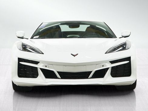Used 2024 Chevrolet Corvette E-Ray AWD/4WD image 9