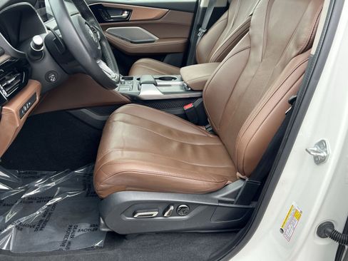 Certified 2024 Acura MDX FWD w/ Technology Package image 10