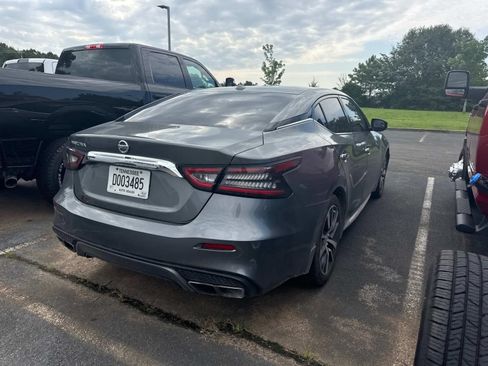 Used 2019 Nissan Maxima 3.5 S w/ Floor Mat Group FWD image 5