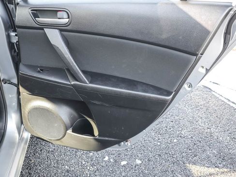 Used 2012 MAZDA MAZDA3 i Touring image 29