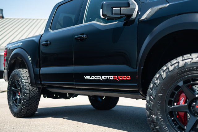 New 2026 Ford F150 Raptor w/ Equipment Group 803A Raptor R AWD/4WD image 4
