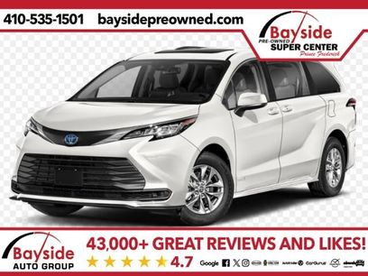 Used 2024 Toyota Sienna LE