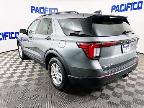 Used 2026 Ford Explorer Active image 7