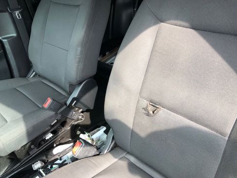 Used 2022 Ford Explorer 4WD Police Interceptor image 17