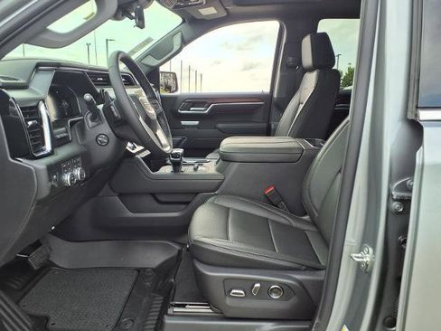 New 2026 GMC Sierra 1500 Denali w/ Denali Reserve Package AWD/4WD image 19