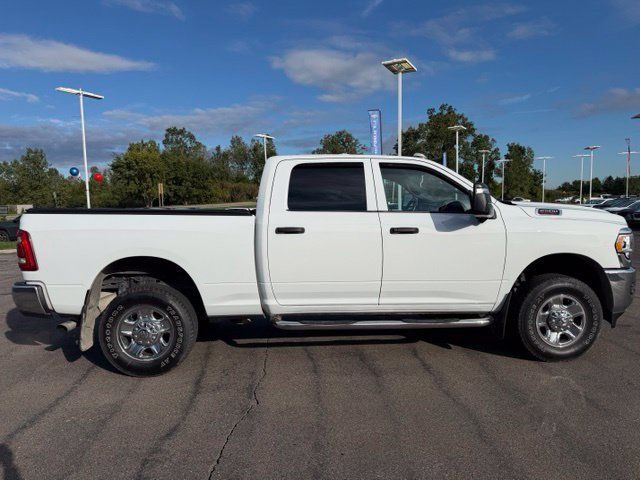 Used 2023 RAM 2500 Tradesman w/ Towing Technology Group AWD/4WD image 5