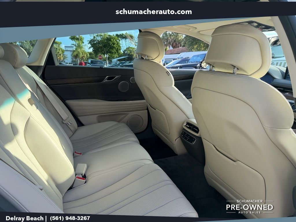 Used 2023 Genesis G80 2.5T w/ Advanced Package RWD image 17