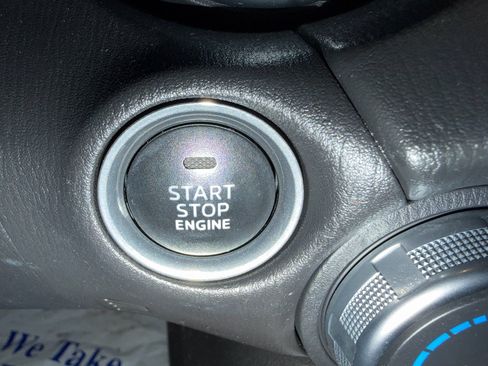 Used 2017 FIAT 124 Spider Classica image 20