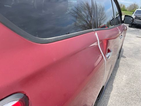 Used 2016 Nissan Pathfinder S image 29