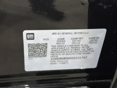 Used 2025 Cadillac CT5 V image 35