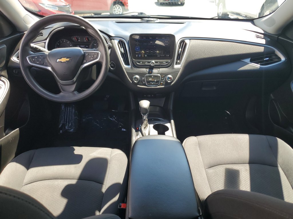 Used 2022 Chevrolet Malibu LS FWD image 14