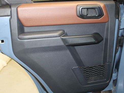 Used 2024 Ford Bronco Outer Banks image 16