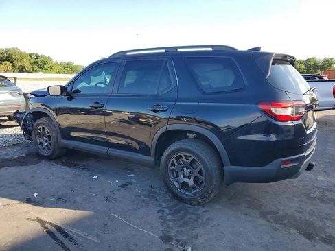Used 2024 Honda Pilot TrailSport image 4