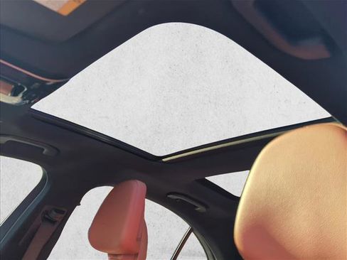 Used 2023 Mercedes-Benz C 300 Sedan image 13