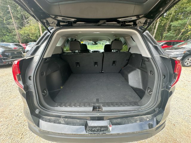 Used 2024 GMC Terrain SLE FWD image 31