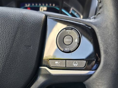 Certified 2024 Honda Odyssey Touring image 23