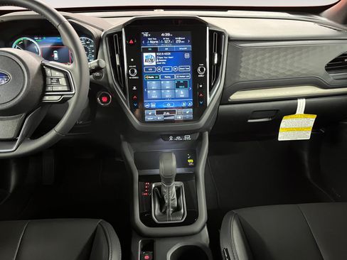 Certified 2025 Subaru Forester Limited AWD/4WD image 14