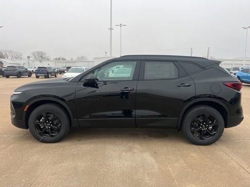 New 2026 Chevrolet Blazer LT image 7