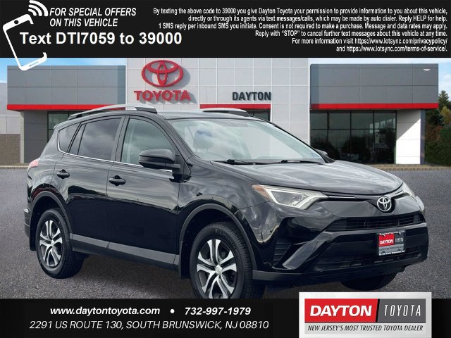 Used 2016 Toyota RAV4 LE AWD/4WD image 1