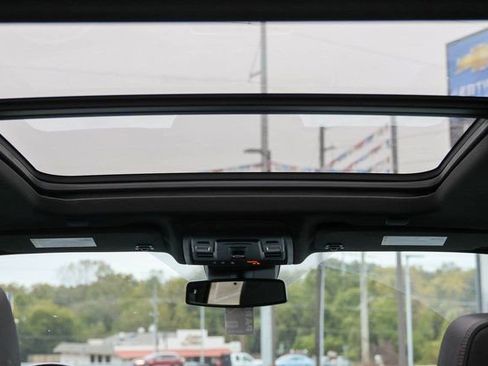 Used 2023 Chevrolet Tahoe RST AWD/4WD image 11