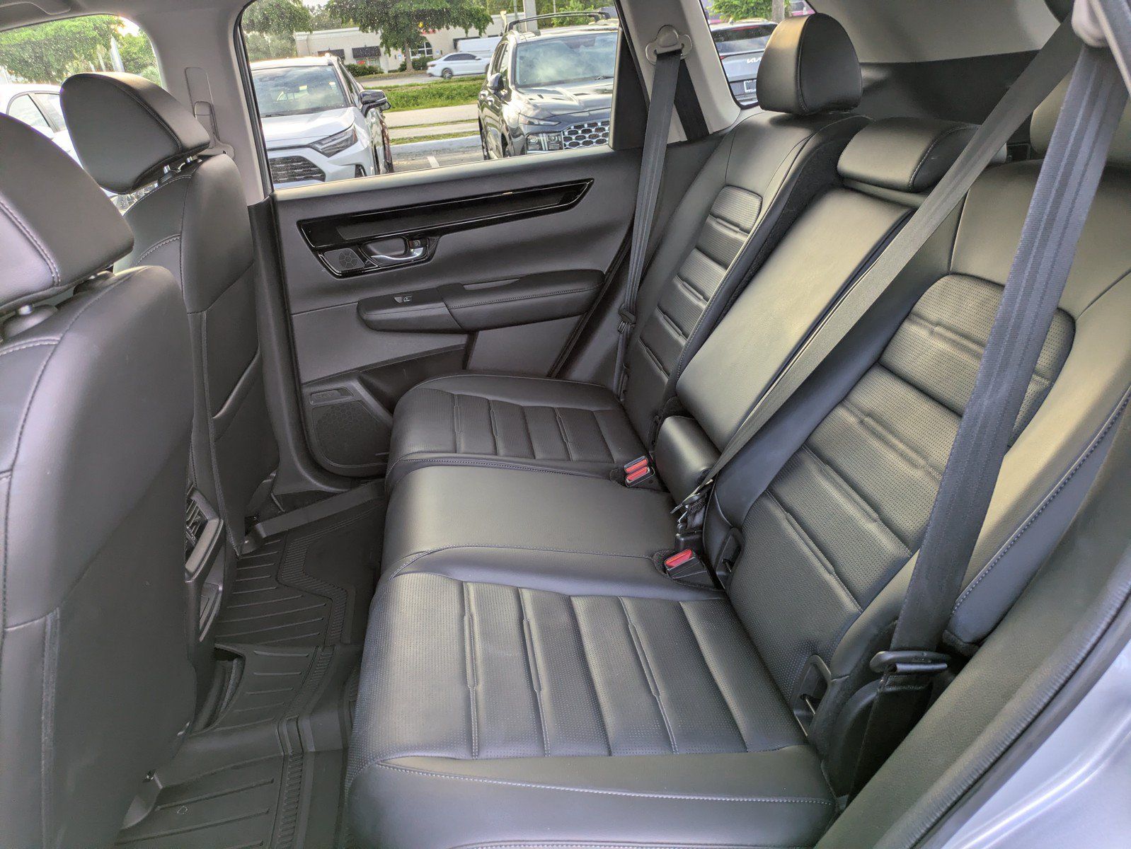Used 2023 Honda CR-V EX-L image 11
