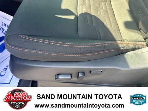 Used 2025 Nissan Frontier PRO-4X w/ Interior Protection Package AWD/4WD image 16
